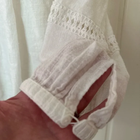 Zara Kids White Linen Peasant Blouse. Size 11-12. Beautifully made. - Picture 6 of 7